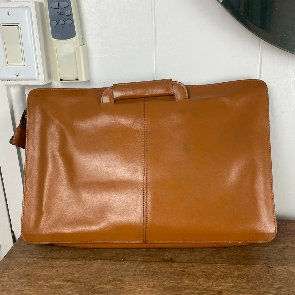 Vintage Leather Unisex Briefcase Laptop Document Commuter Bag